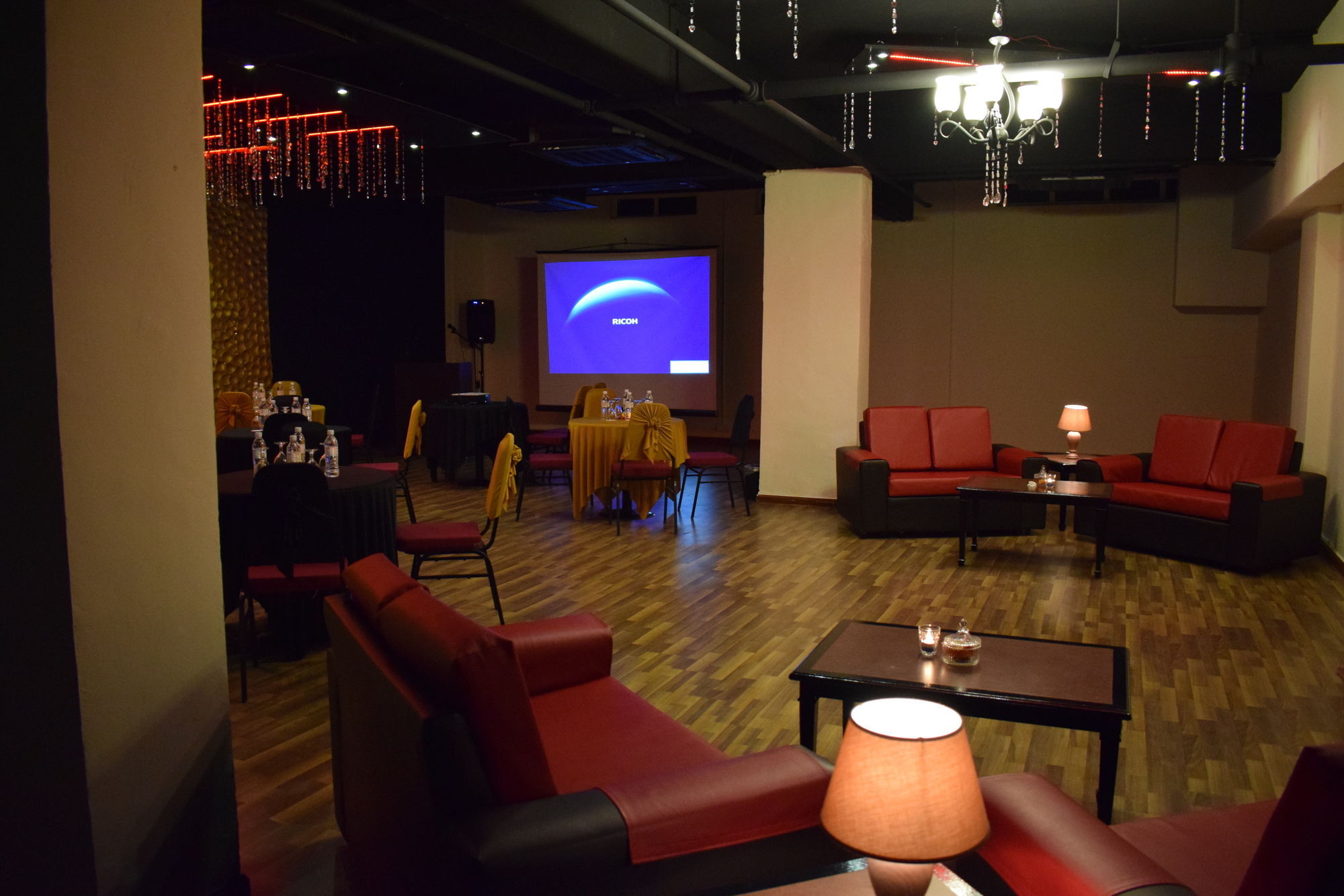 Leisure Cove And Hotel 4*